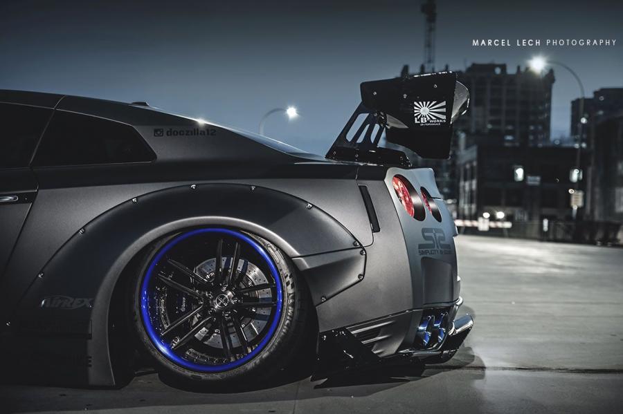  Nissan GT-R by Liberty Walk 2013 года  (фото 40 из 41)